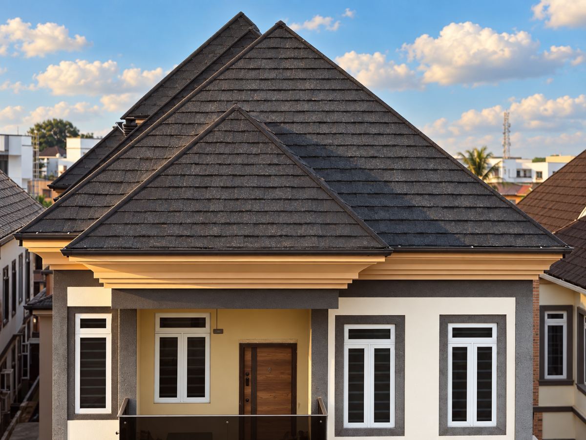 5 bedroom Duplex in Omole Phase 2